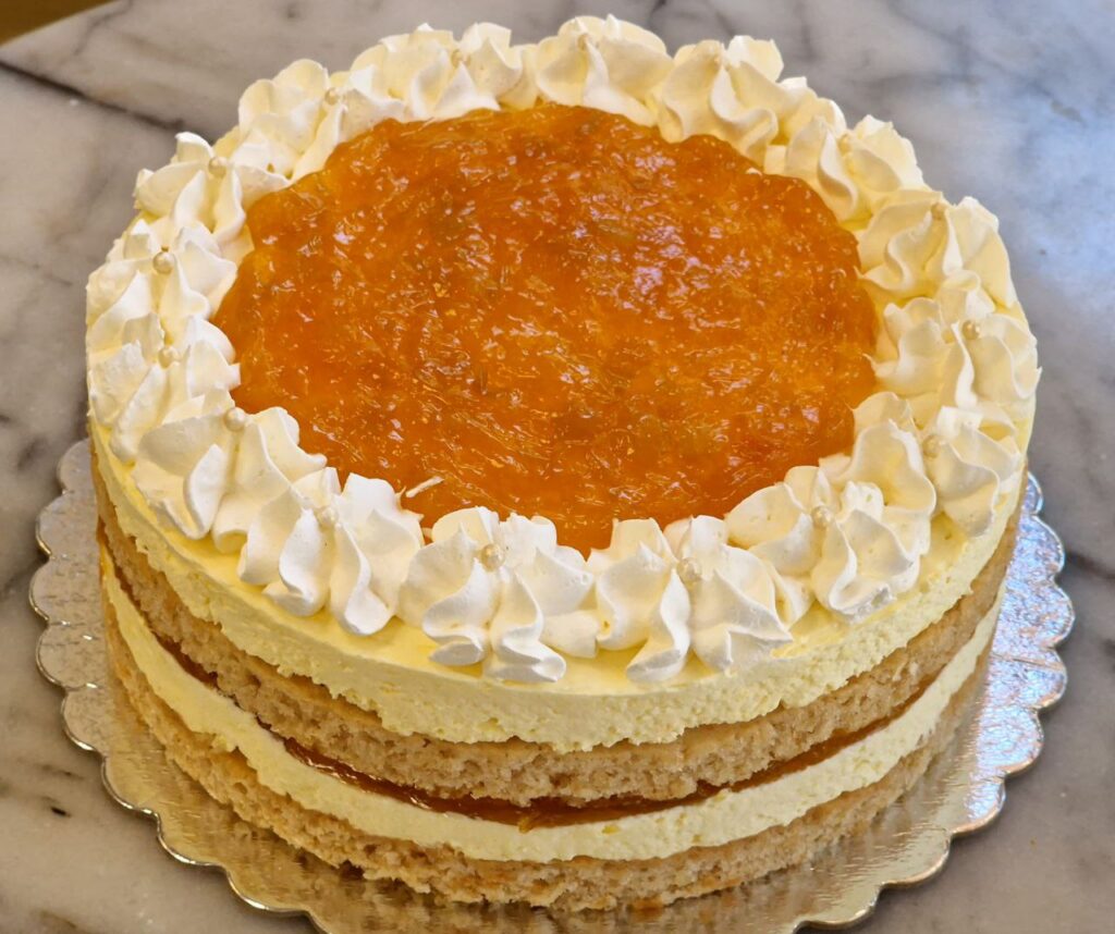 Apricot cake